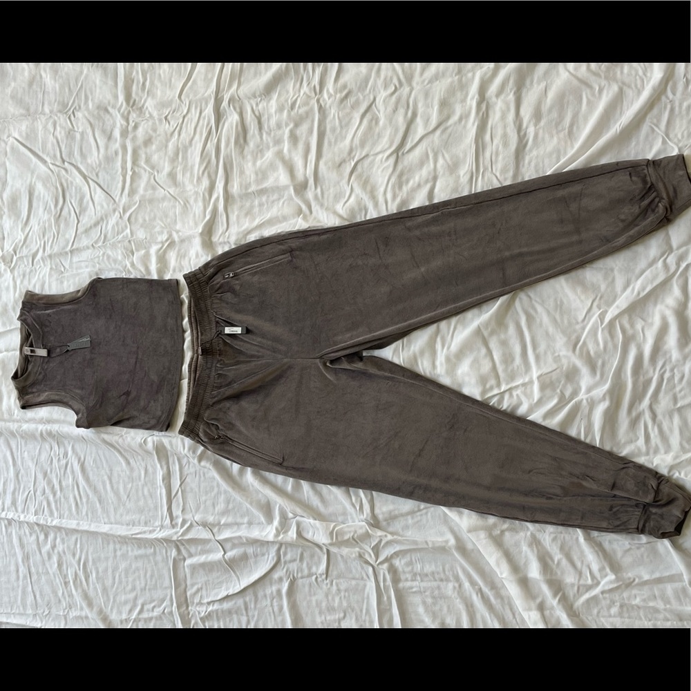 Skims Velour set